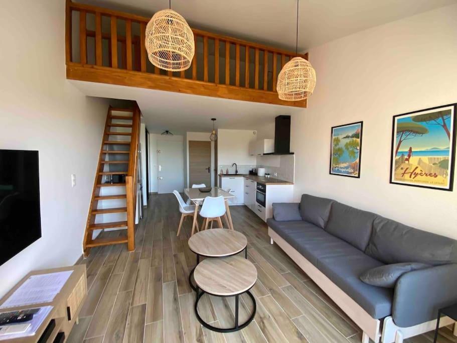 Apartment Acces Direct Hyeres
